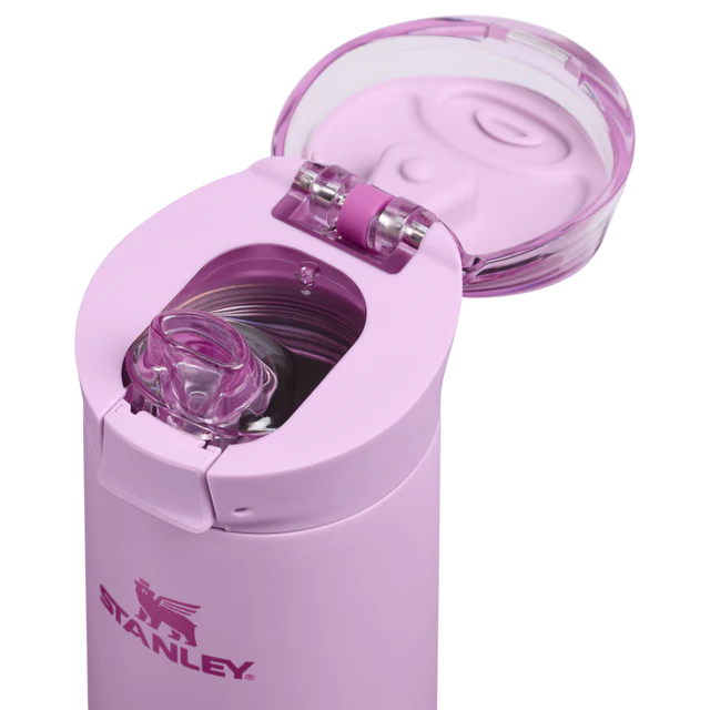 Stanley Spring Bottle 20 oz Blue Sky